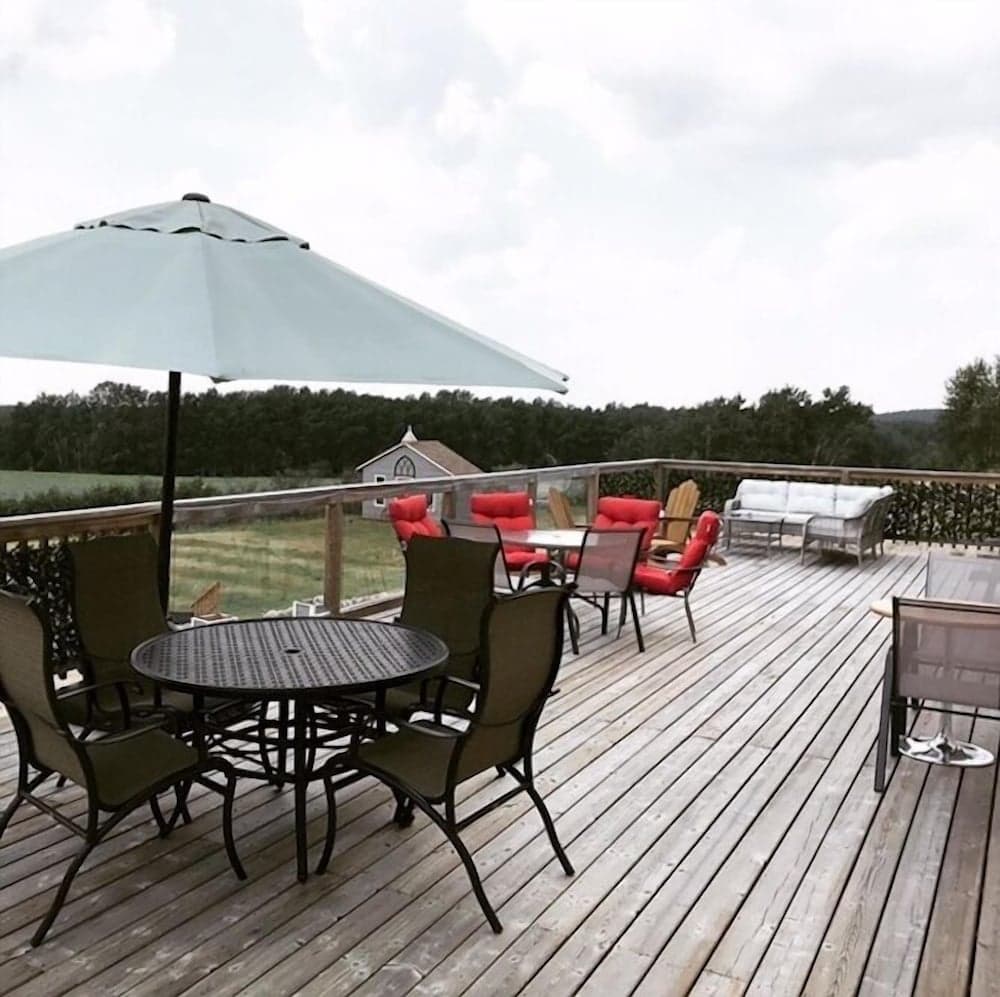 Honeycomb Bed & Breakfast photo 7