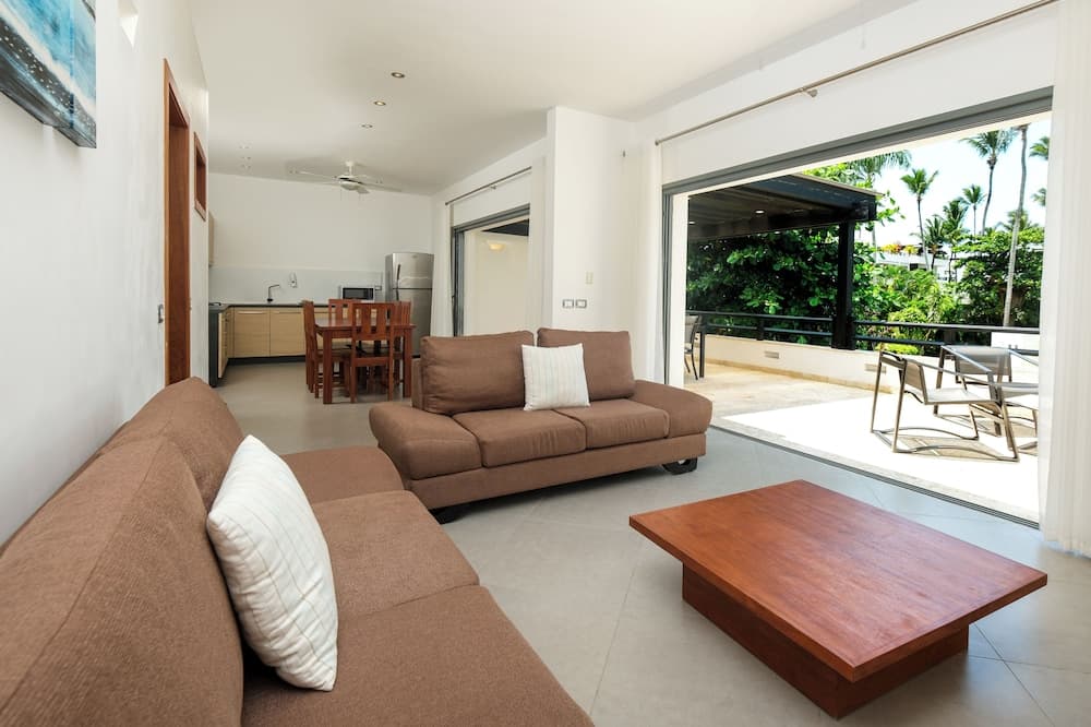 Aligio Aparthotel Beachfront photo 4