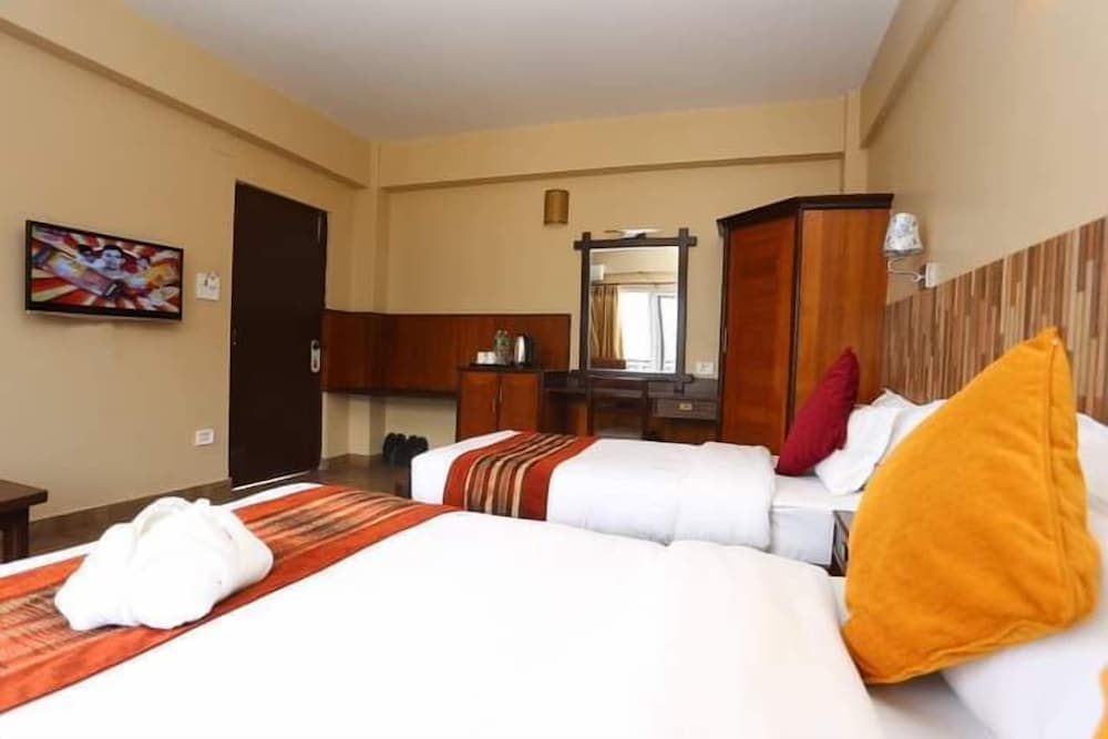 Pokhara Crown Plaza photo 5