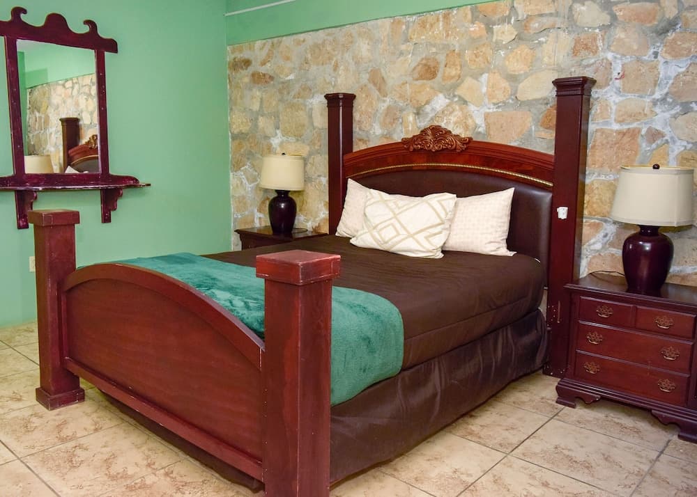 Selah Hotel photo 6