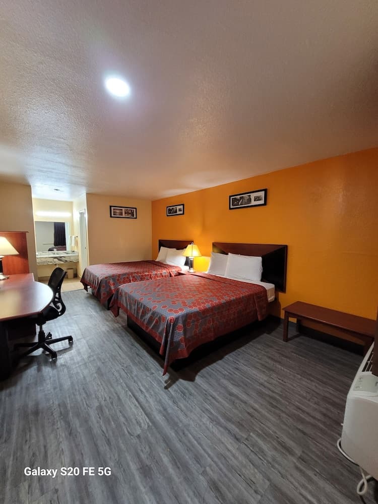 La Vista Motel photo 8