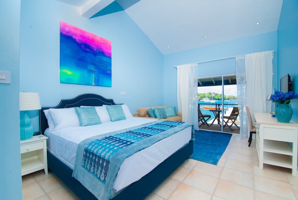 Blue Lagoon Hotel & Marina