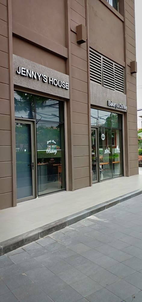 Studio Apartment near Airport photo 7