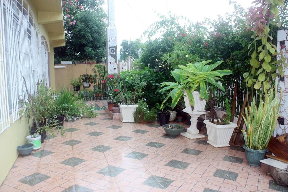 Dream Vacation ST Catherine Jamaica photo 2