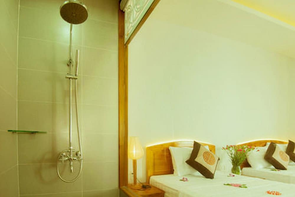 Riverside Plum Garden Homestay photo 2