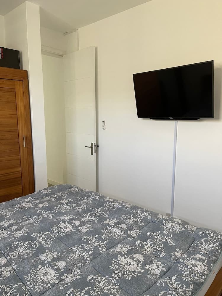 Impeccable Luxury 3-bed Apartment in Albion photo 2