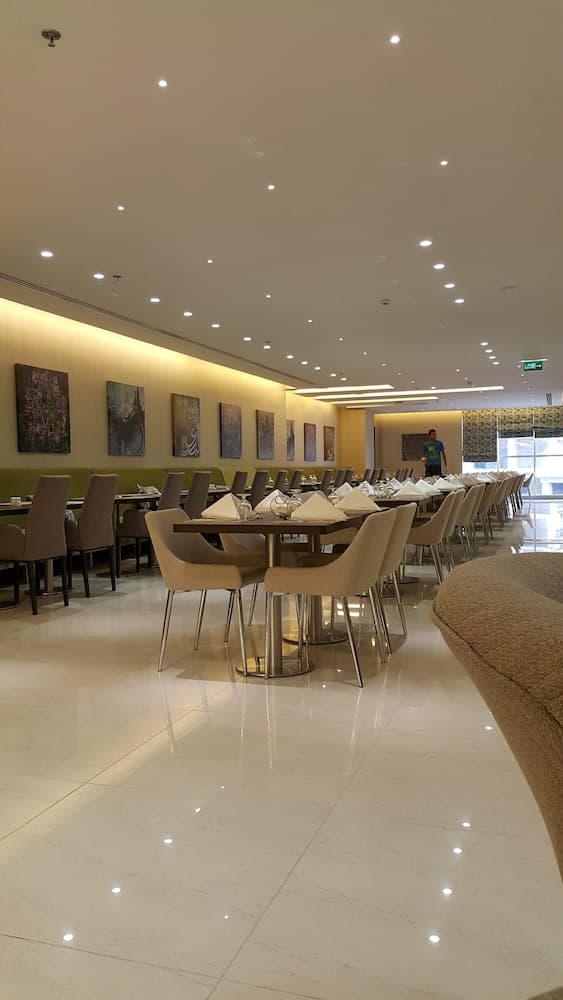 M Hotel Makkah by Millennium photo 4