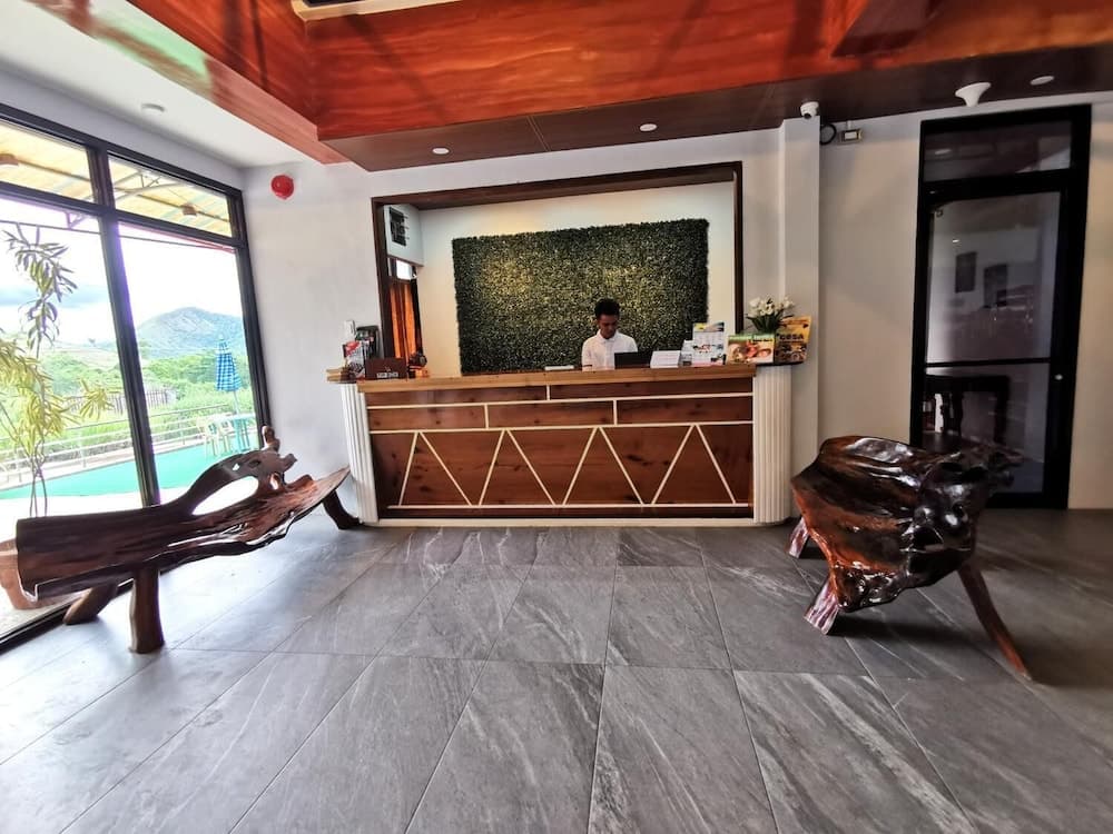 Charms Hotel photo 6