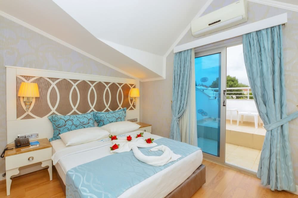 Ocean Blue High Class Hotel photo 2