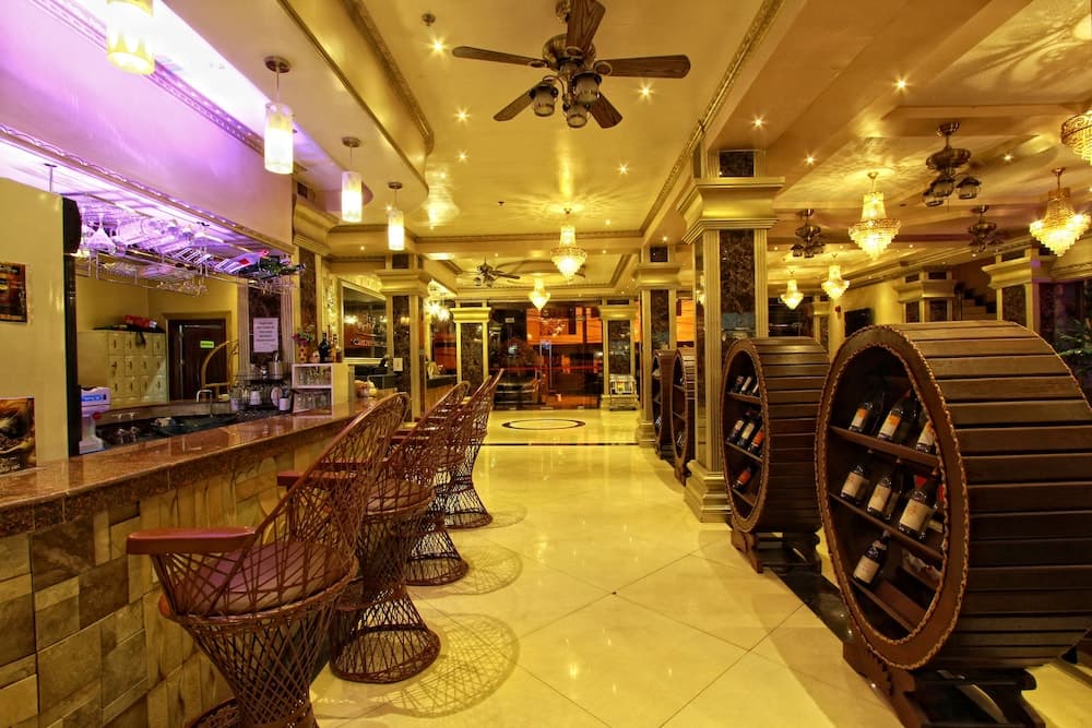 Clark Imperial Hotel photo 9