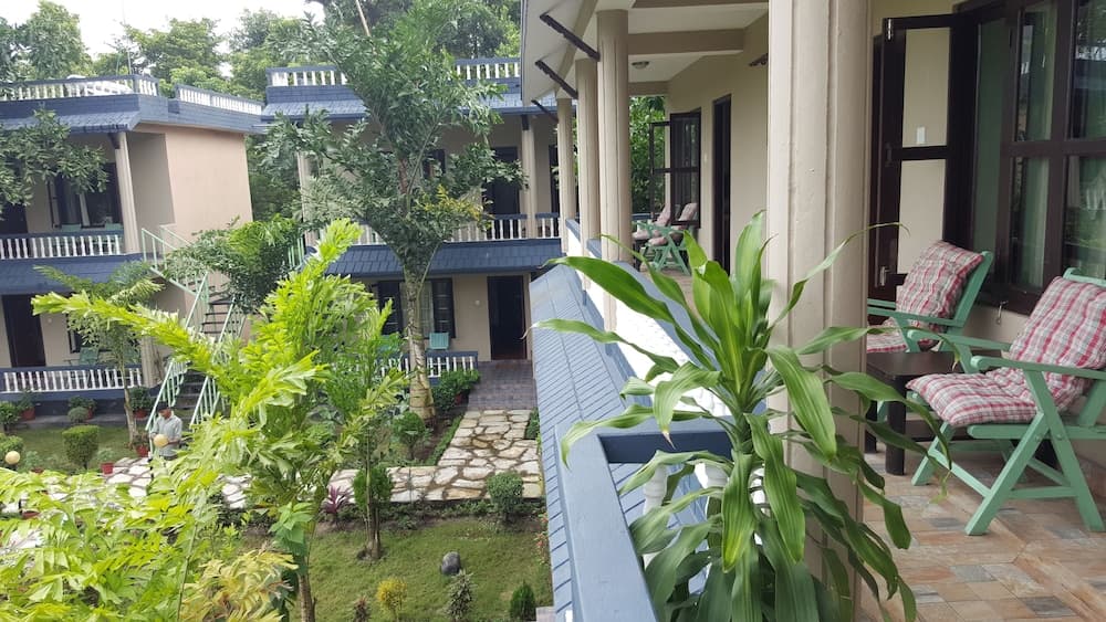 Chitwan Village Resort photo 9
