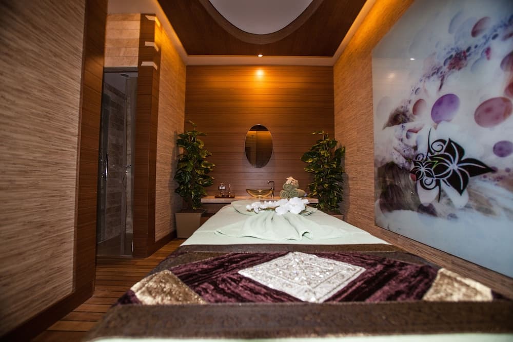Gorrion Hotel Istanbul photo 3