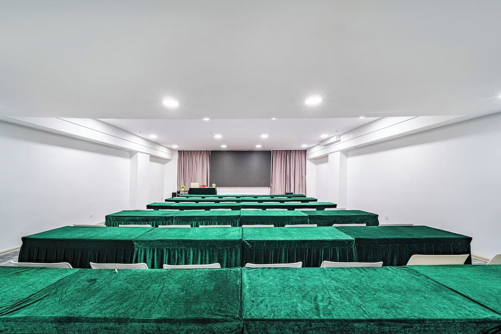 Echarm International Hotel Guangzhou Baiyun International Airport Huadu Plaza Branch - Free Deliver Service to Guangzhou Baiyun International Airport & Fre photo 7