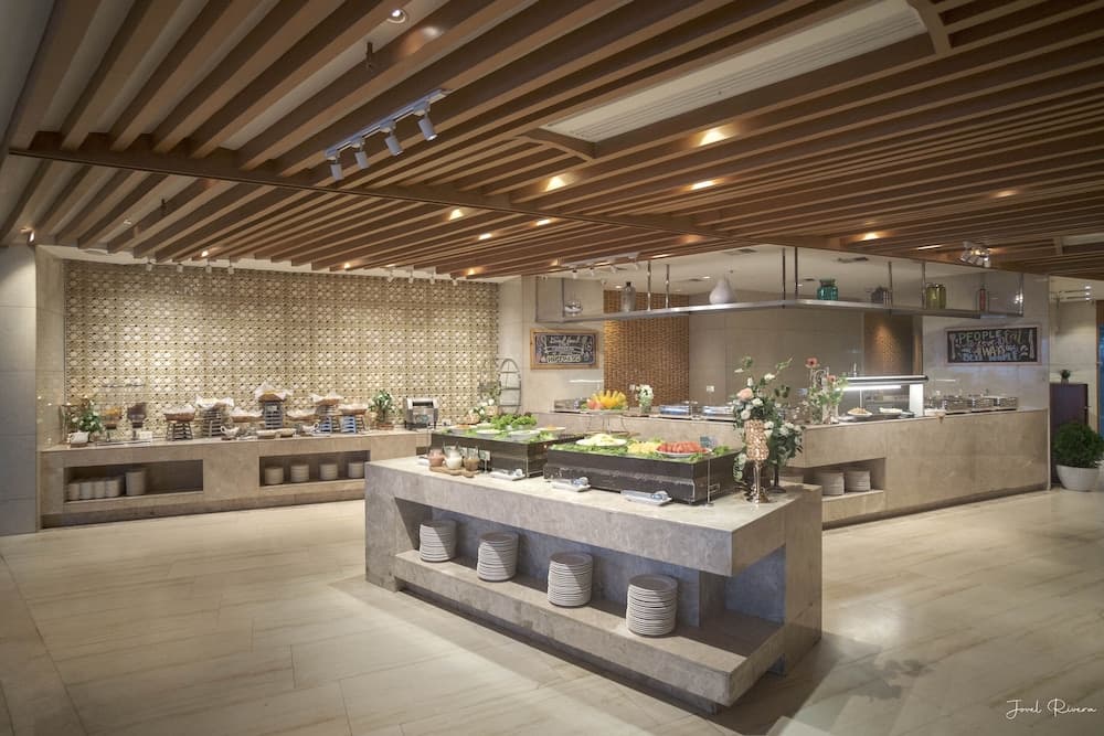 Ion Hotel photo 7