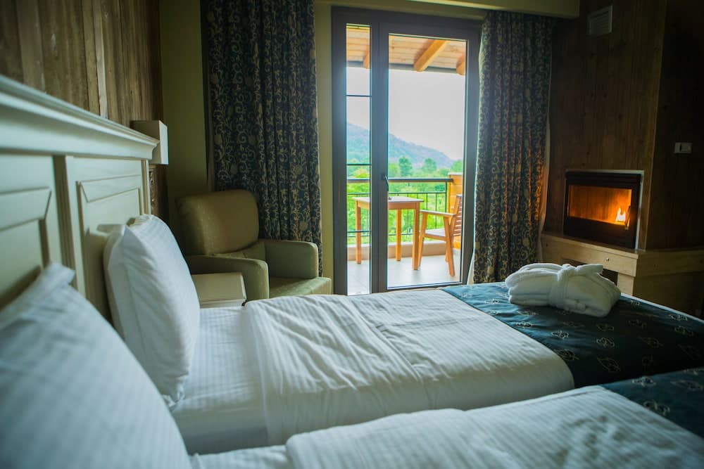 Irenes Resort photo 2