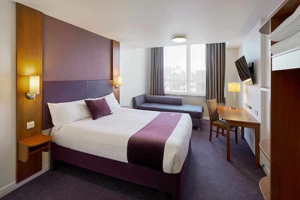 Premier Inn Bradford Central photo 3