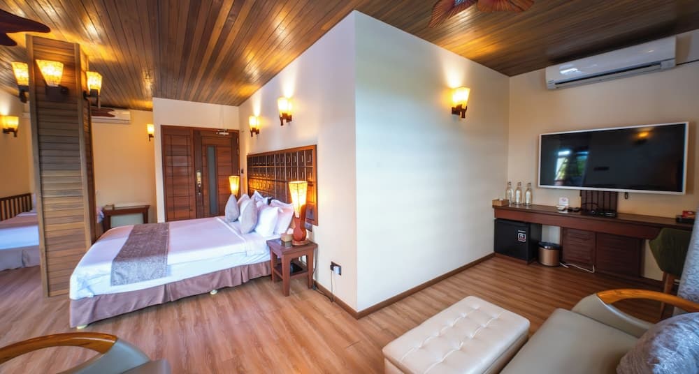 Araamu Hotels Maldives photo 6