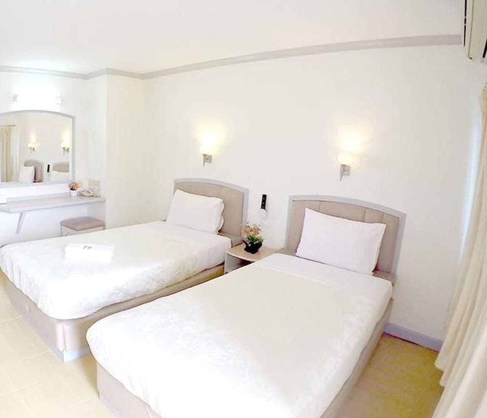 P.A. Place Hotel photo 7