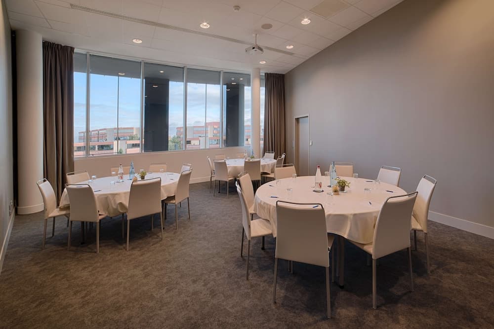 meeting & event spaces