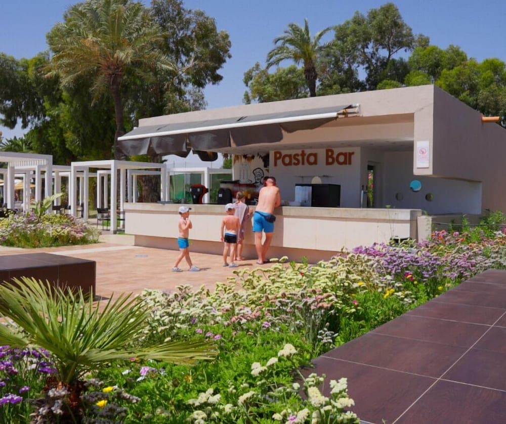 One Resort Aqua Park & Spa photo 3