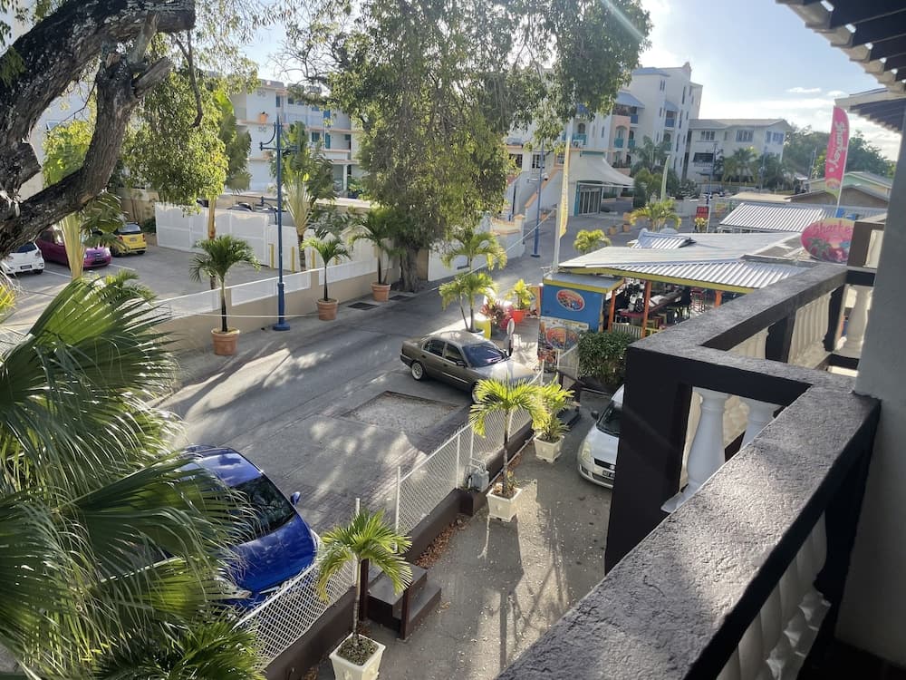Mirabelle Apartments photo 2