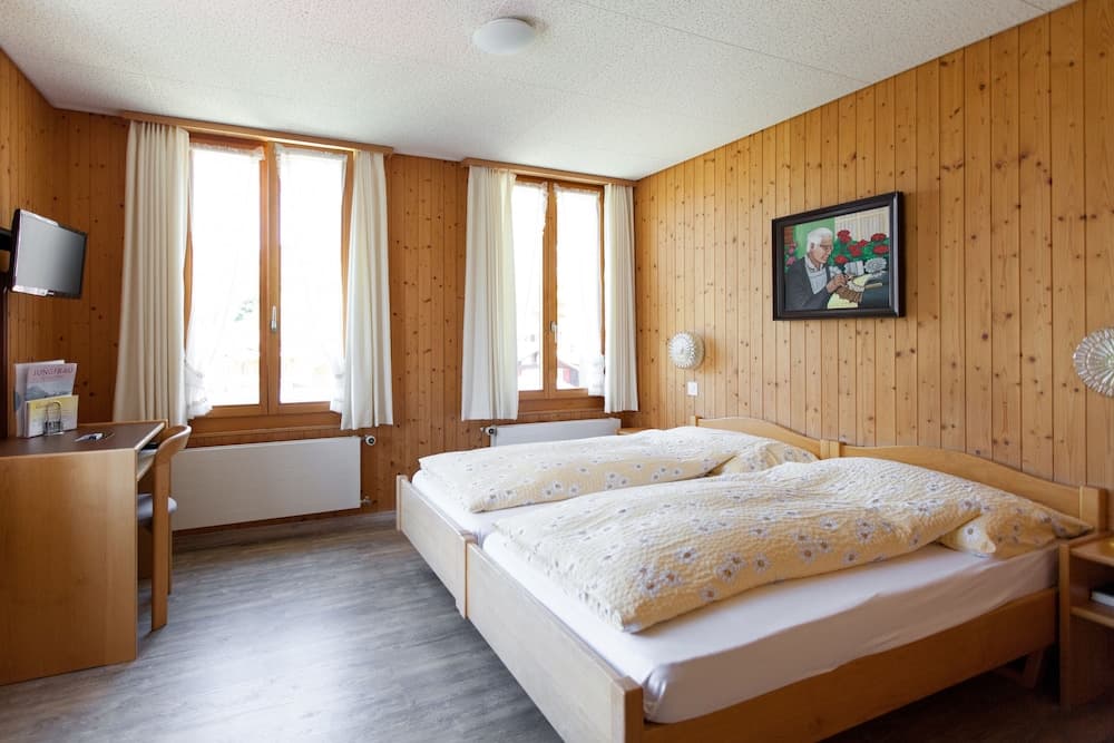Hotel Edelweiss Wengen photo 8