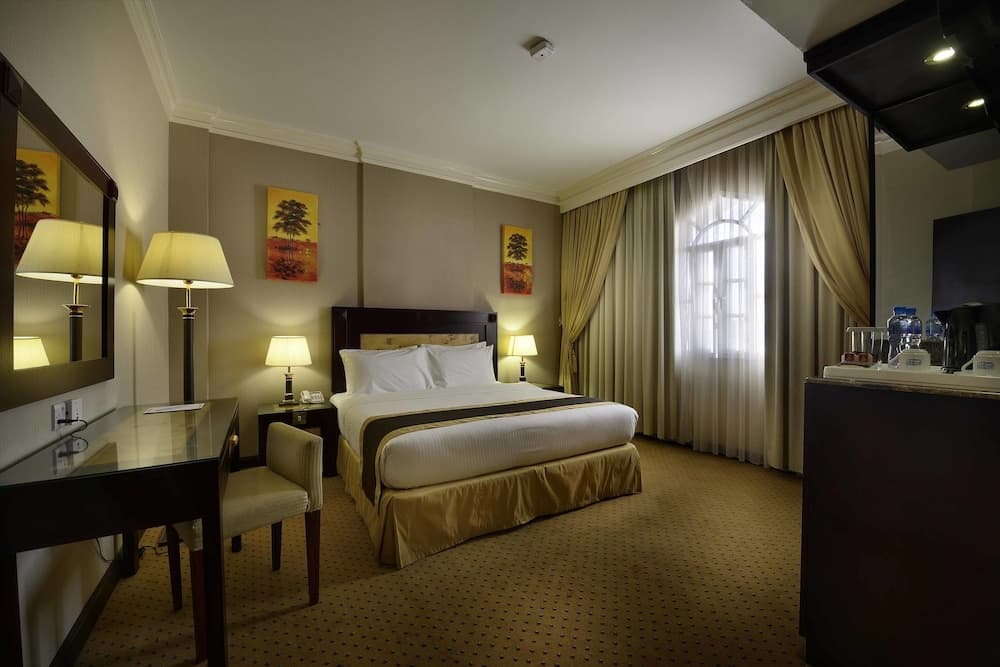 Caesar Hotel photo 2