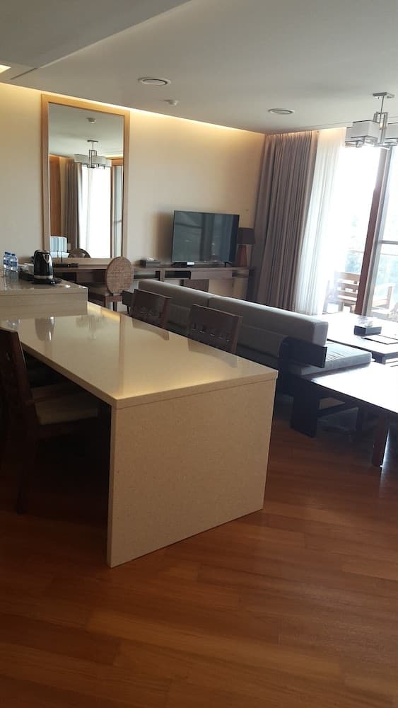 Hotel Maestro photo 2