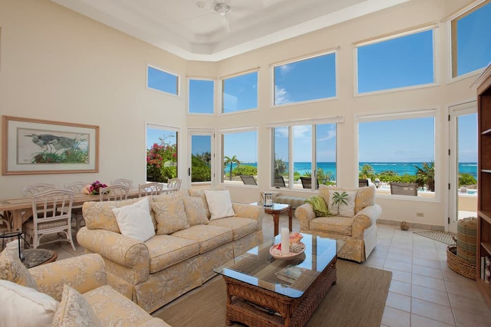 Seaside Sanctuary: Private Estate With Heated Pool photo 4