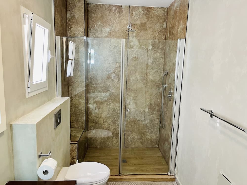 Royal Lea Apartments photo 2
