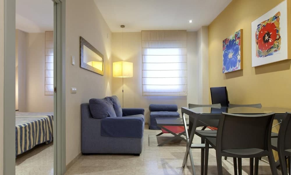 Apartamentos Vértice Sevilla Aljarafe photo 5