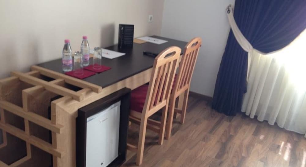 Clean Hotel photo 6