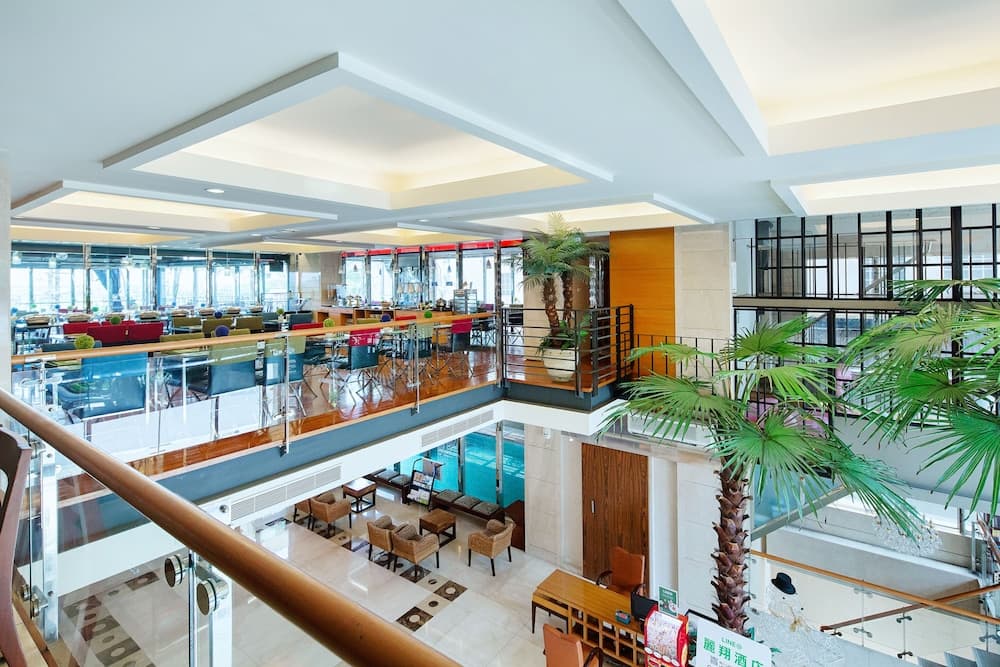 Hotel Les Champs Jiaosi photo 8