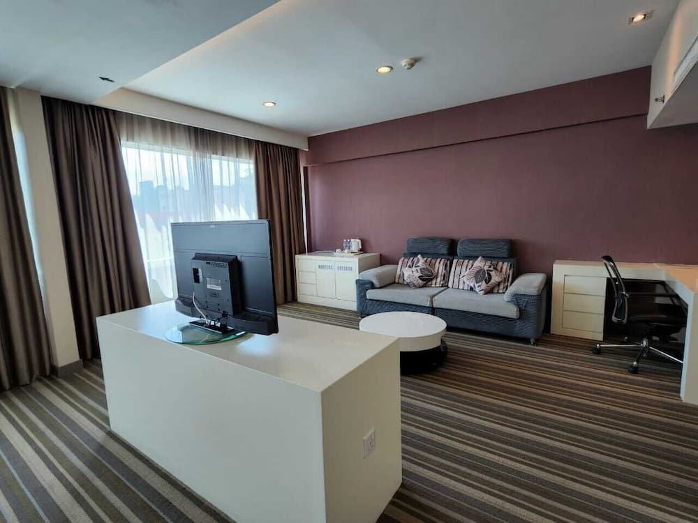 Hotel Capital photo 4