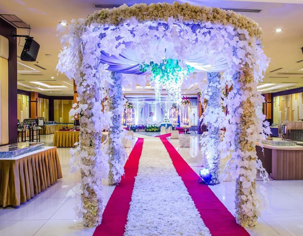 meeting & event spaces