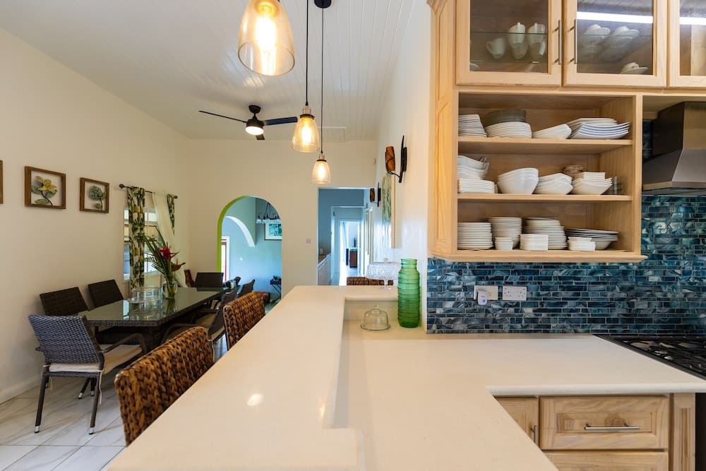 Atma Island Living photo 5