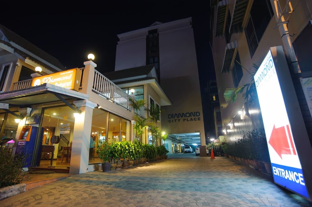 Diamond City Place photo 8