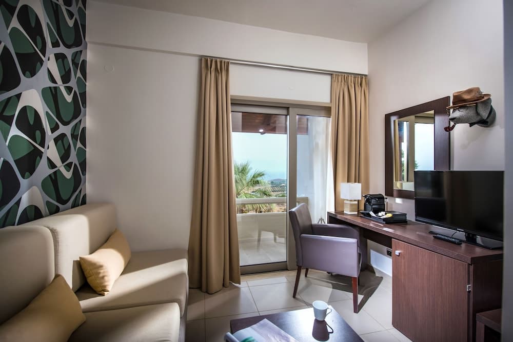 Happy Cretan Suites photo 9