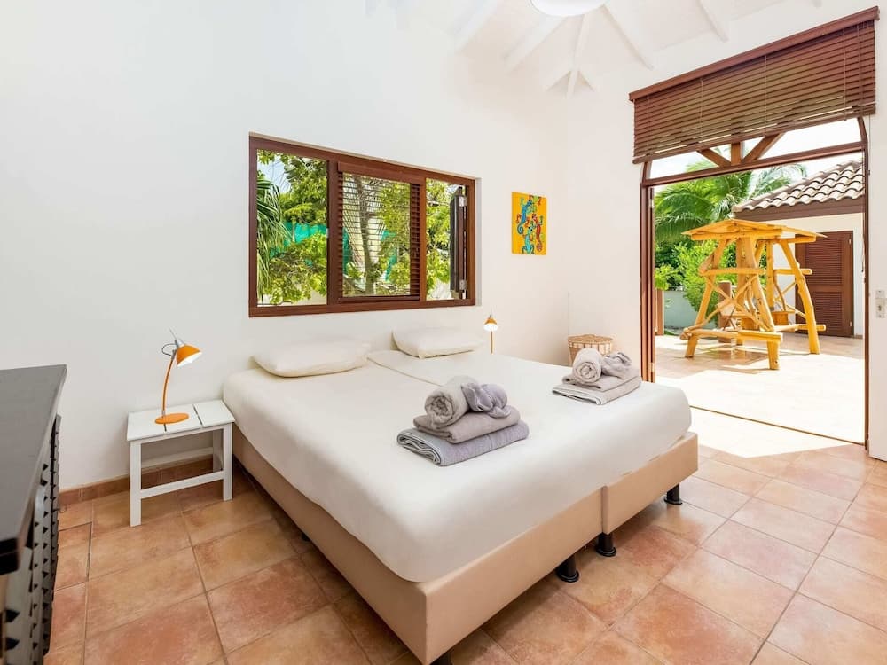 Holiday Villa at Jan Thielstrand in Willemstad photo 8