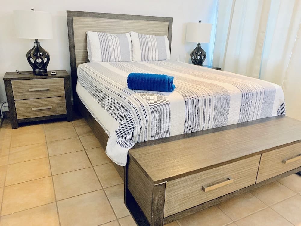Oceania Apartments at Arecibo 681 Ocean Drive photo 3