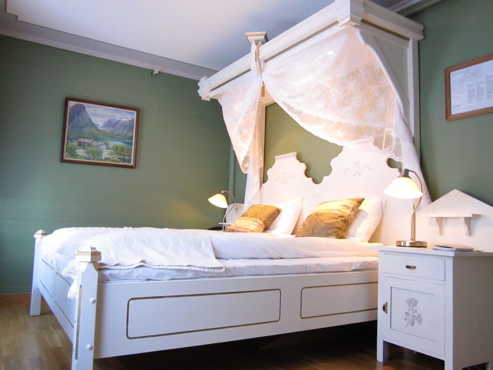 Hjelle Hotel photo 4