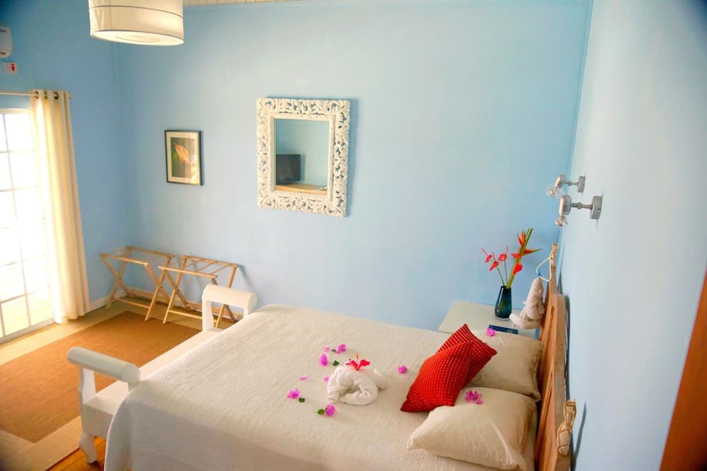 Barefoot Suites