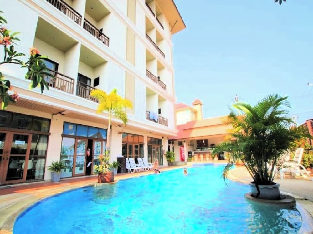 Narawan Hotel photo 7