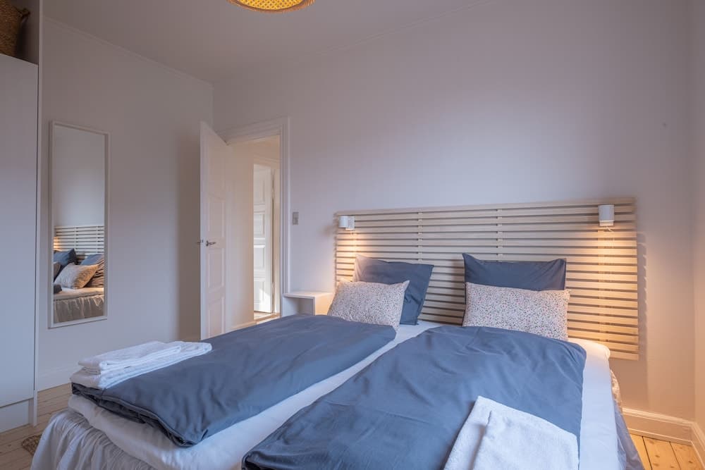 1 Bed Apartment Sleeps 2 With Parking, Wifi, Tv photo 2