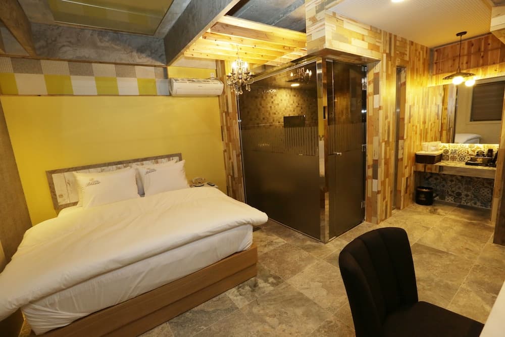 Design Hotel Blanc photo 4