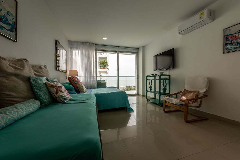 Vitri Cartagena Beachfront photo 7