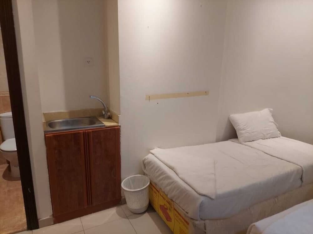 Al Arooj Hotel photo 7