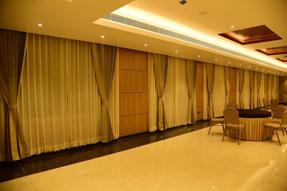 Hotel Grand Serene Mysore photo 7