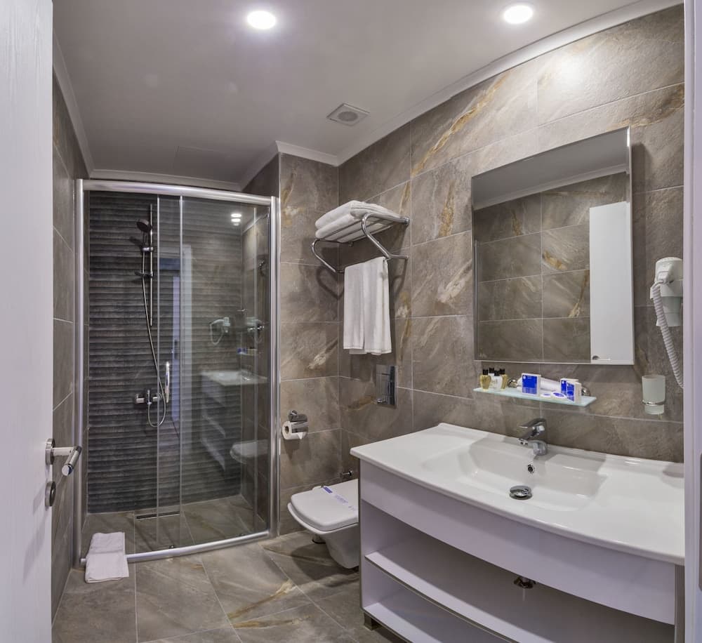 Inntel Hotel Istanbul photo 2