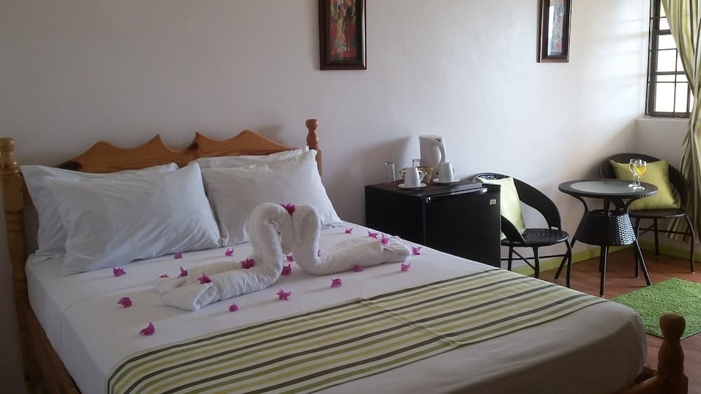 Golden Arrow Inn photo 7